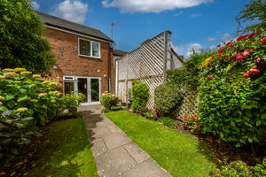 REAR GARDEN- click for photo gallery